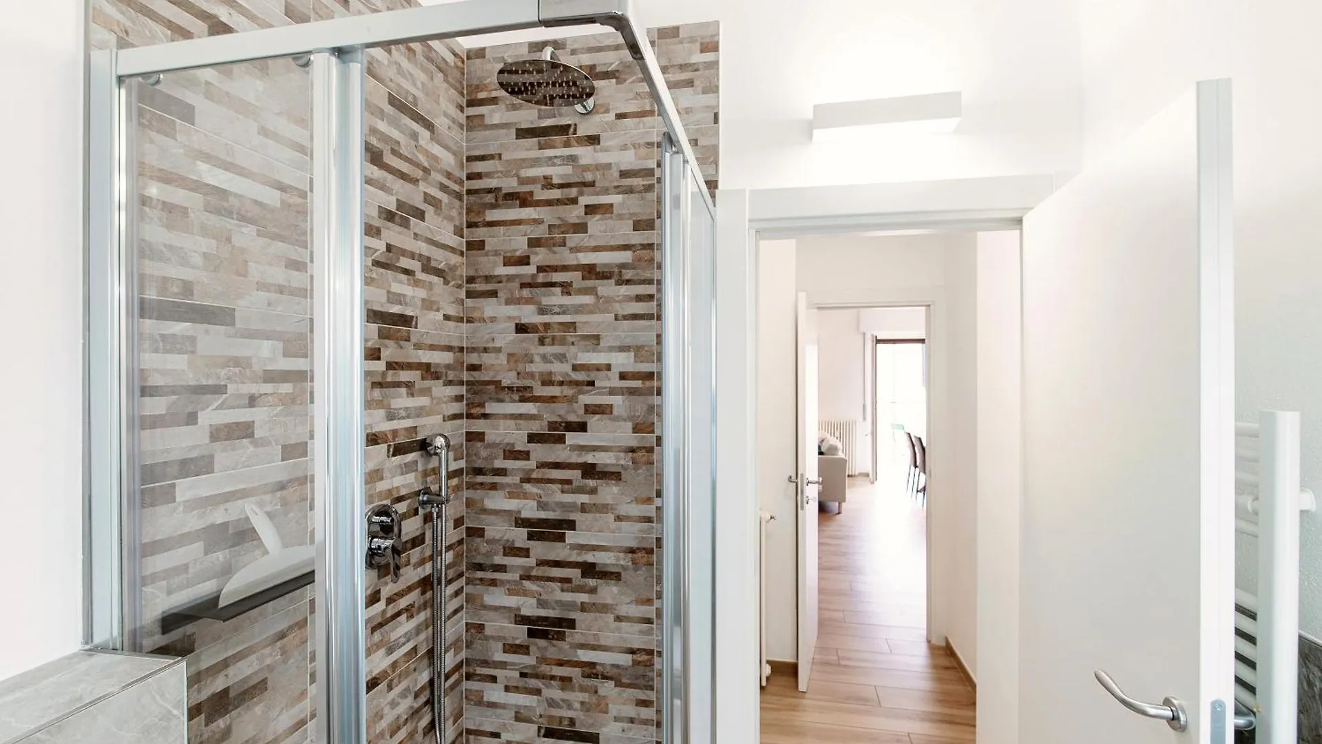 Apartament Piazza Roma - The House Of Travelers Como