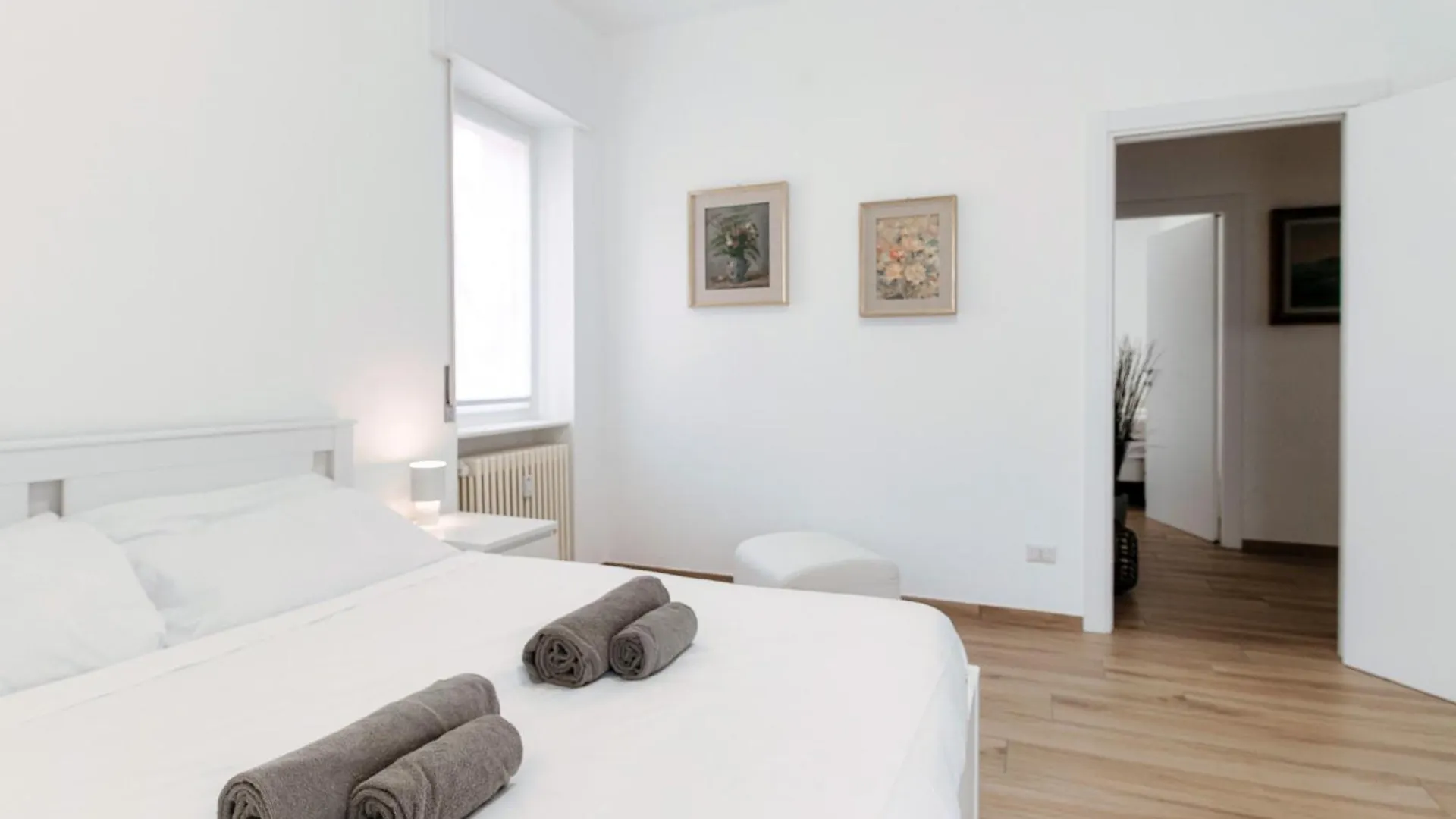 Apartament Piazza Roma - The House Of Travelers Como